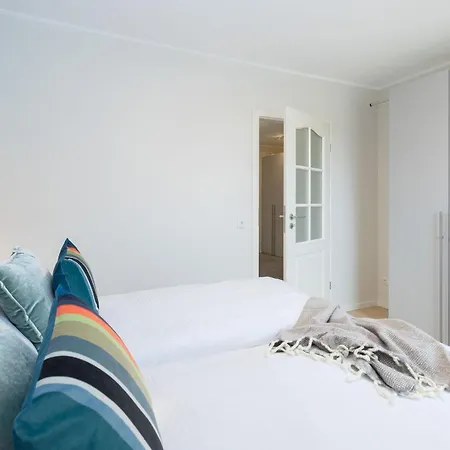 Ostseeperle Meerblau Kellenhusen