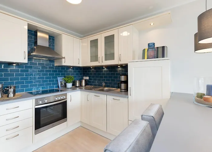 Ostseeperle Meerblau * Kellenhusen